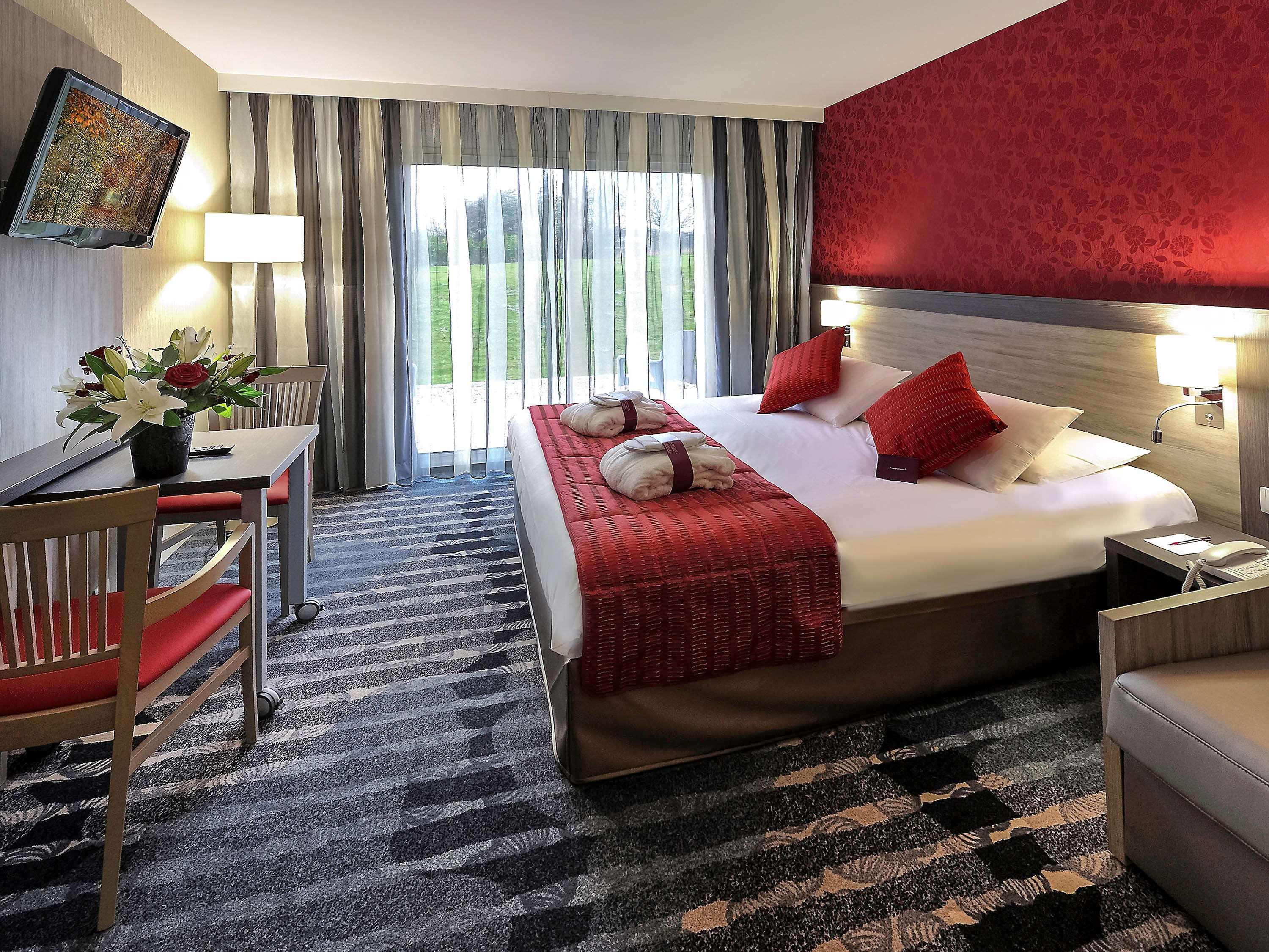 Mercure Rouen Val De Reuil Val-de-Reuil Eksteriør billede