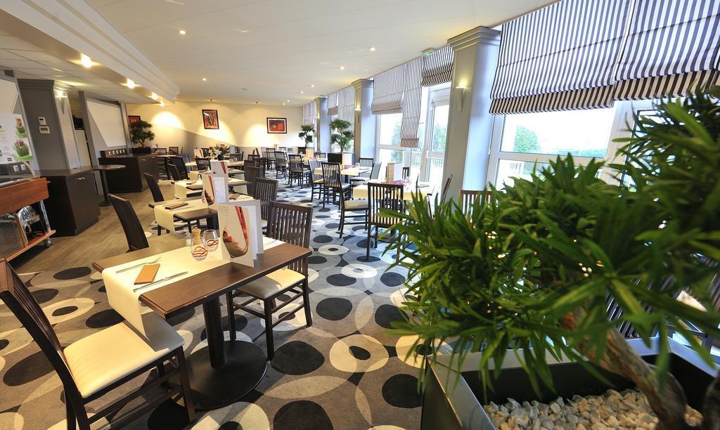 Mercure Rouen Val De Reuil Val-de-Reuil Eksteriør billede